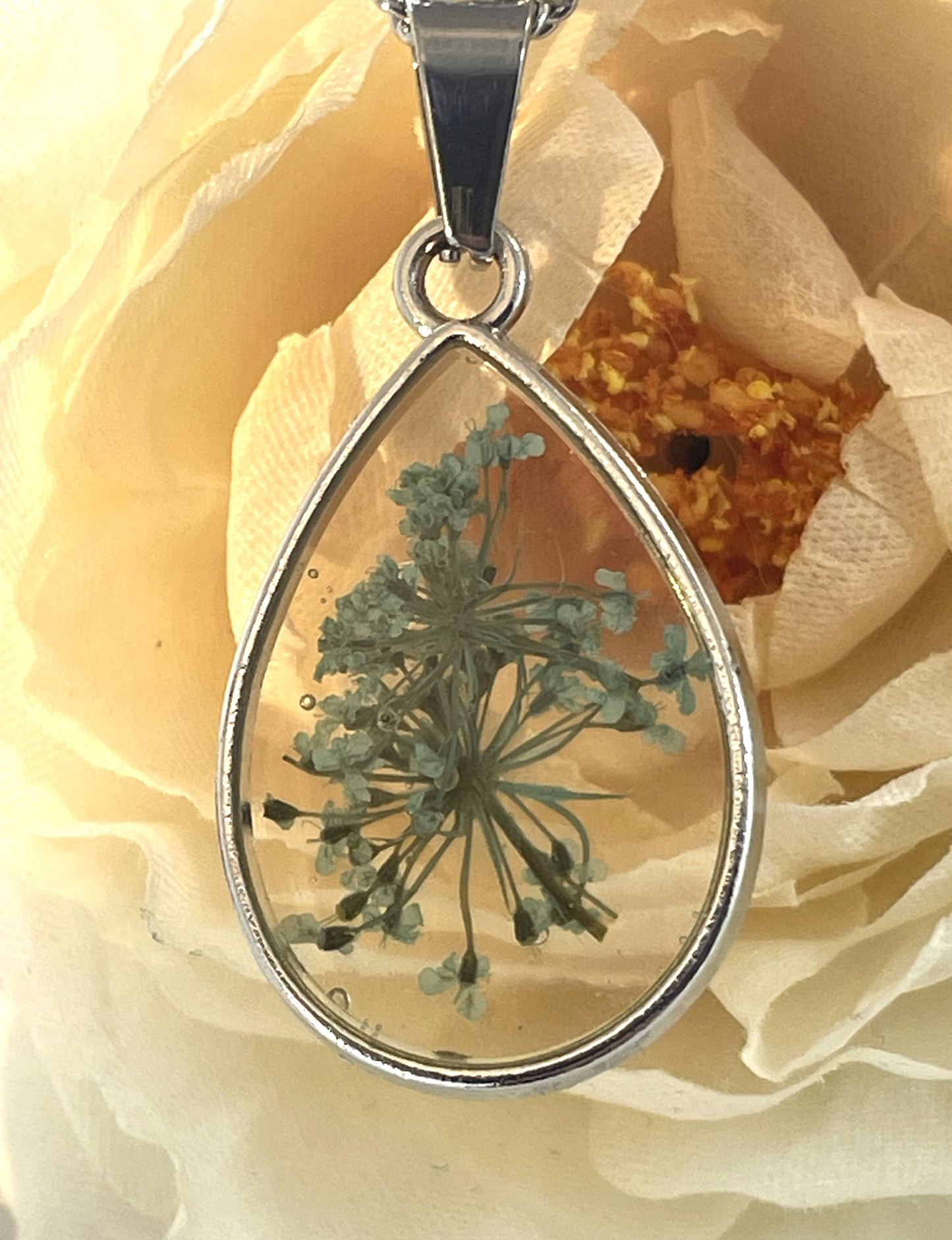 Necklace- Green Queen Anne Lace Teardrop Pendant