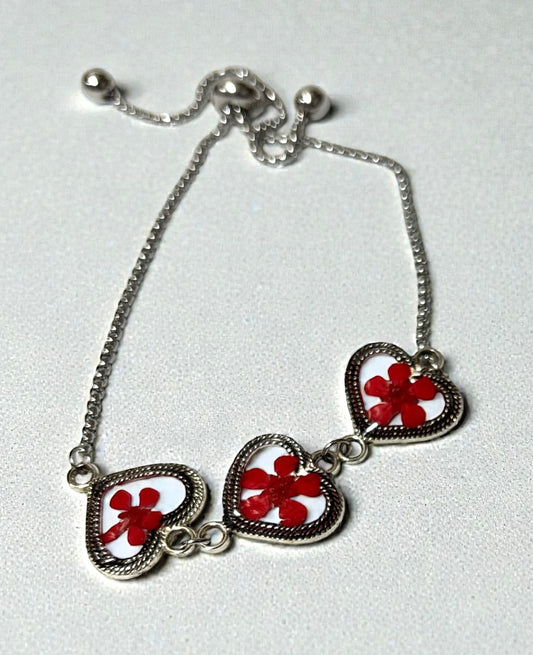 Stainless Steel Floral Heart Shaped Adjustable Bracelet with Forget Me Knots Flower (3 flowers , silver color) (Copy)