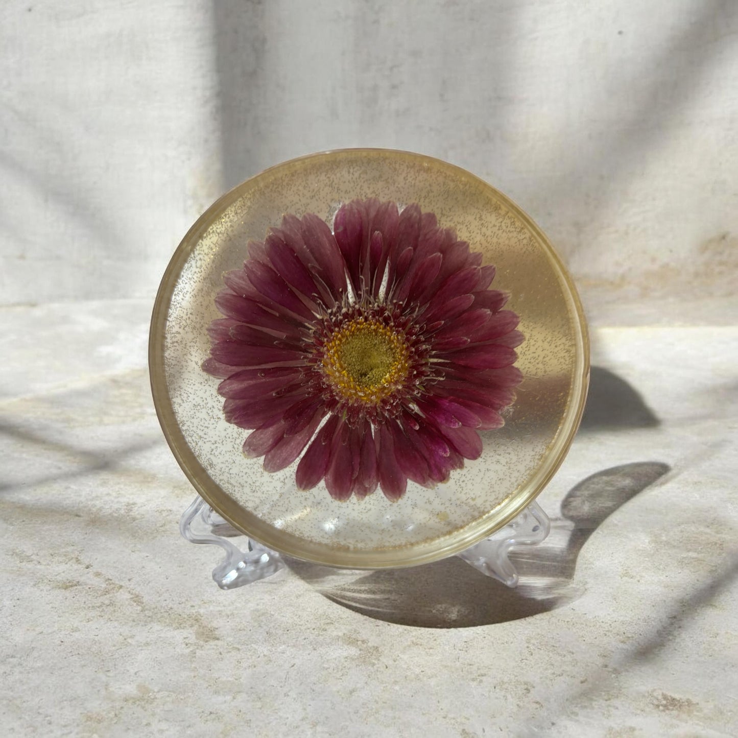 Coaster- Round Shaped with Purple Gerbera Daisy and Gold Glitter