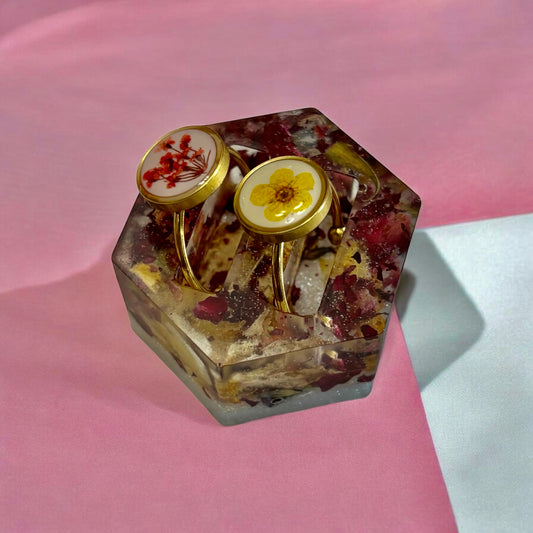 Ring Holder- Dried Rose Petals (2 slots)