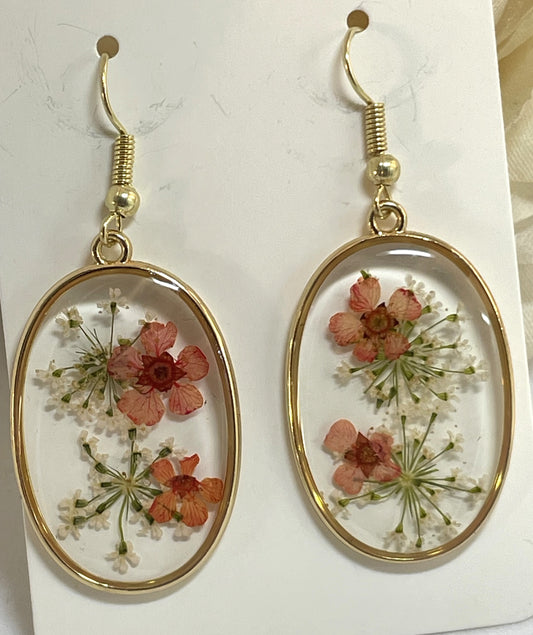 Earrings- Daisy Flower and White Queen Anne Lace