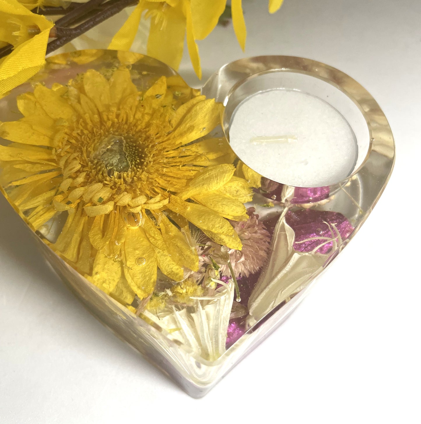 Candle- Heart ShapedTealight Yellow Gerbera Daisy and Baby's Breath