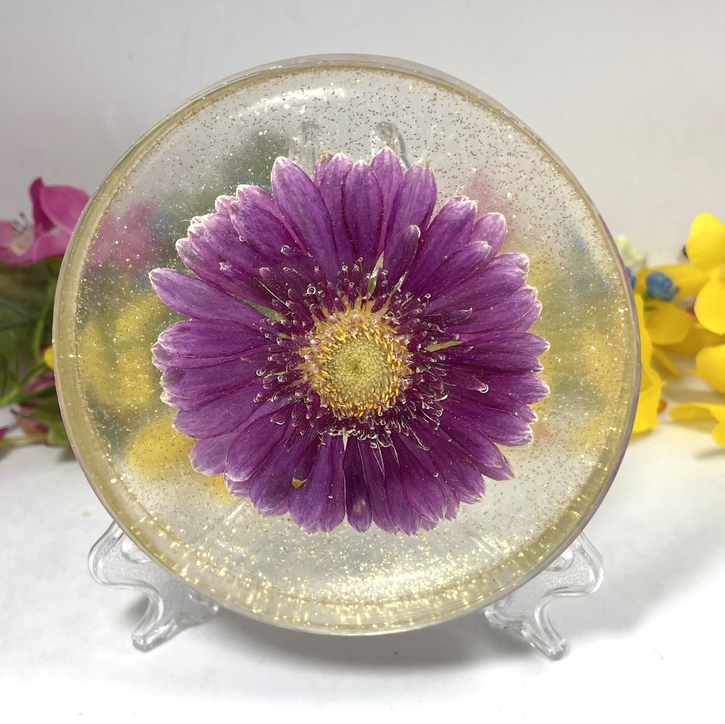 Coaster- Round Shaped with Purple Gerbera Daisy and Gold Glitter